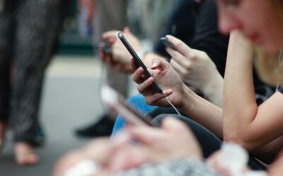 Spam texts are on the rise. How to avoid getting caught in the latest scheme (UPDATE)
